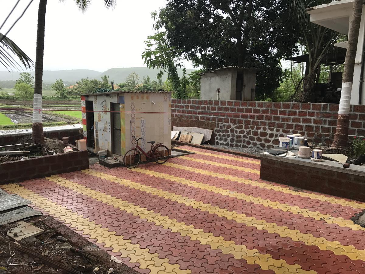 Stayvelle Inn Diveagar Exterior photo
